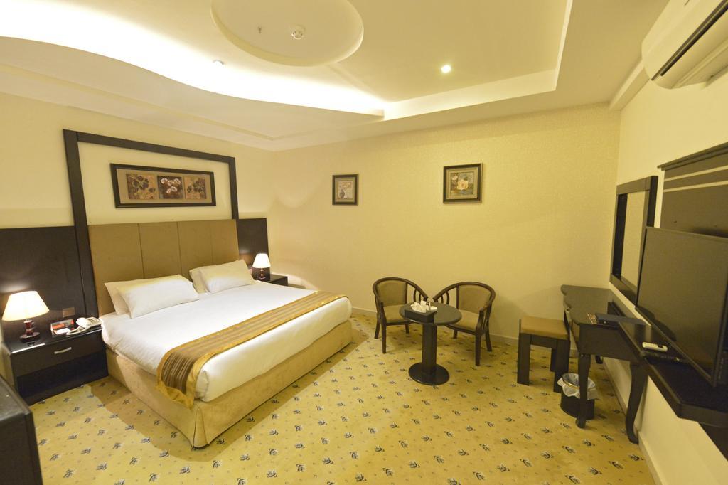 Rose Oasis Hotel Najran Exterior photo
